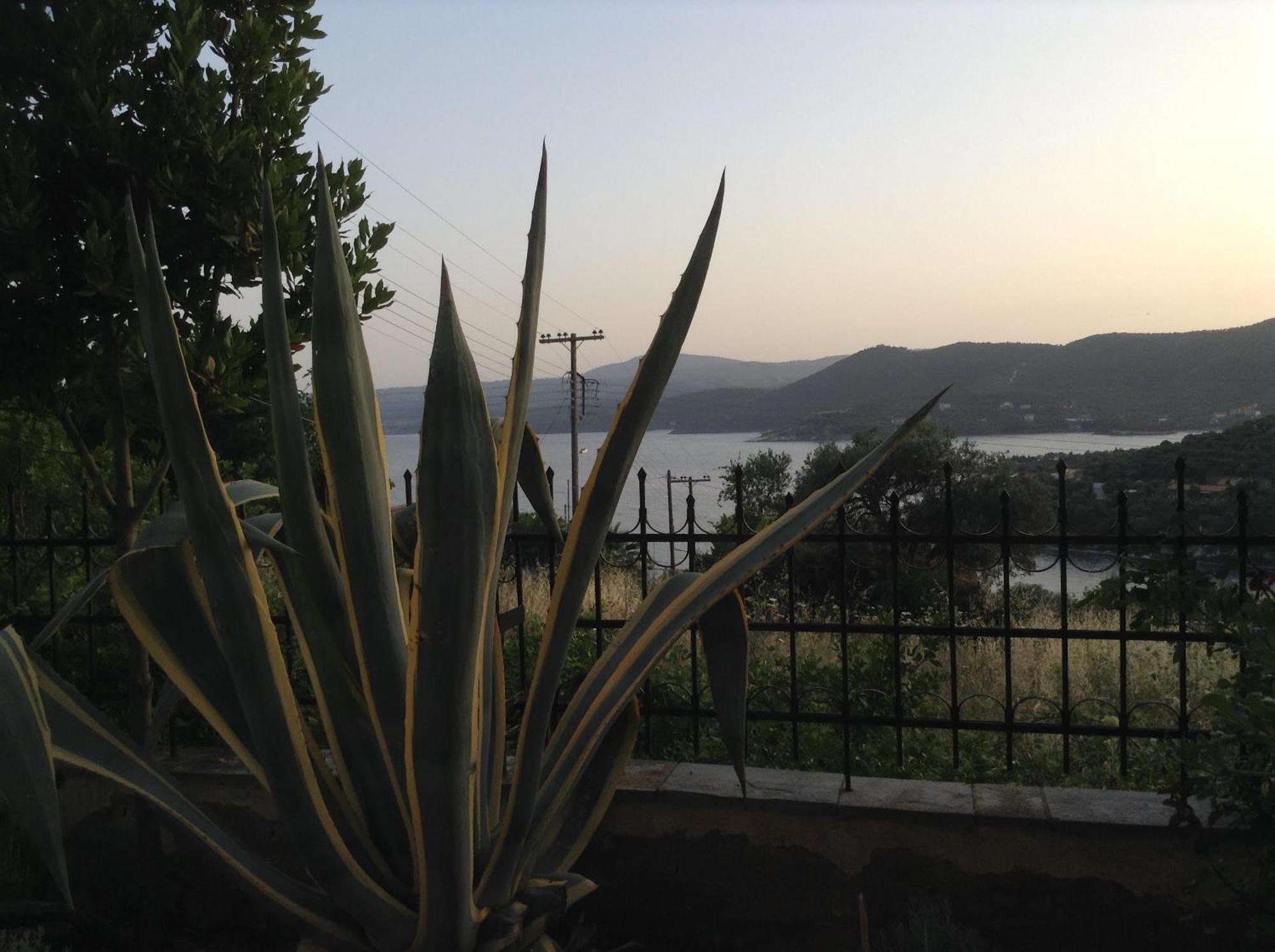 Art Hotel Panorama Pirgadikia Exterior foto